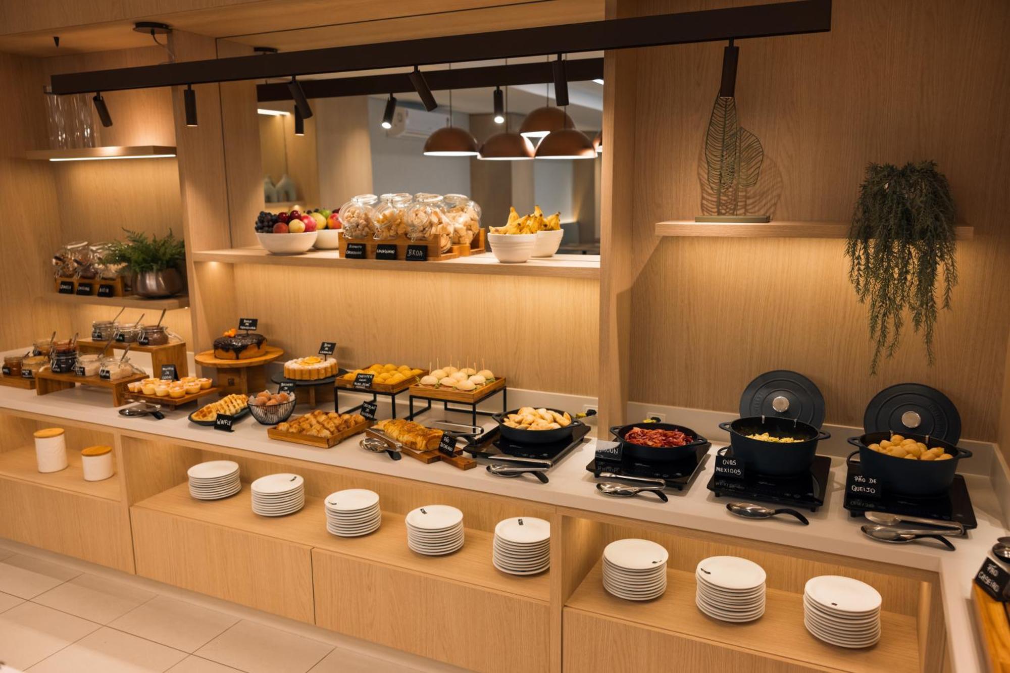 Art Hotel ชูบาเรา ภายนอก รูปภาพ